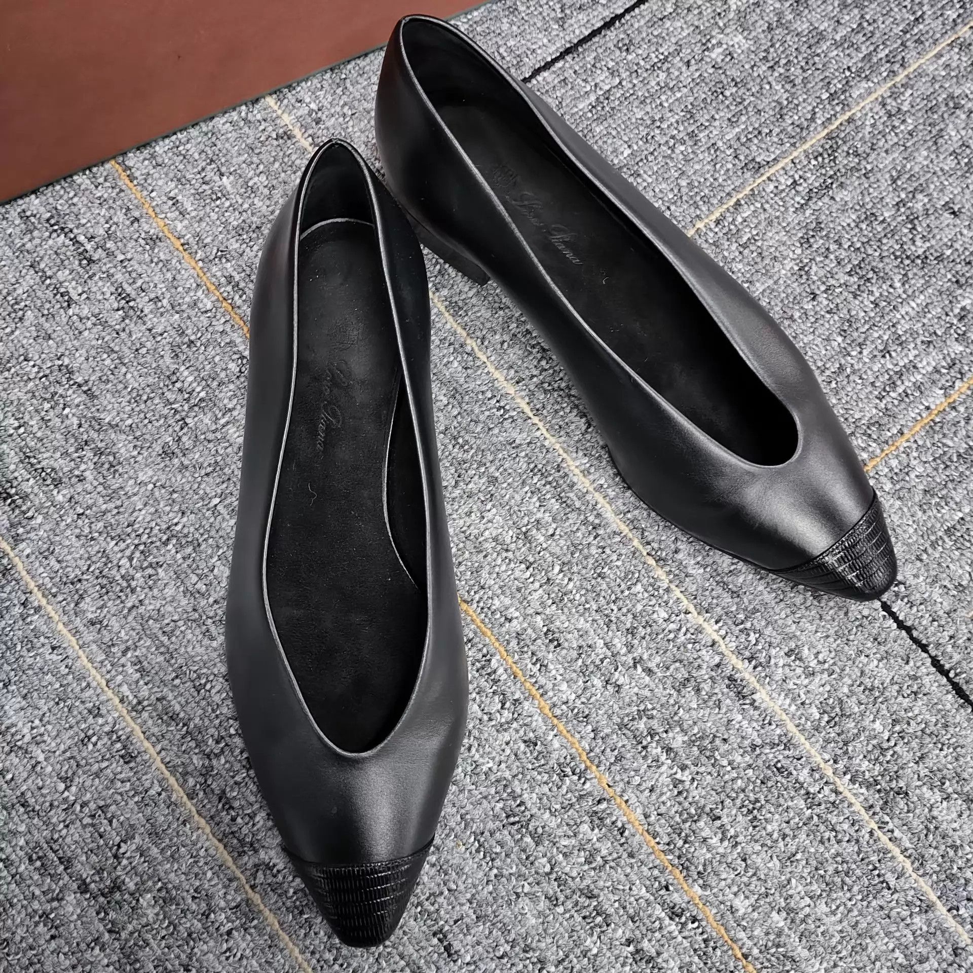 Loro Piana LP Lambskin Croc-Embossed Black Flats EU 36 Size US 5.5 / IT 35.5 - 3 Thumbnail