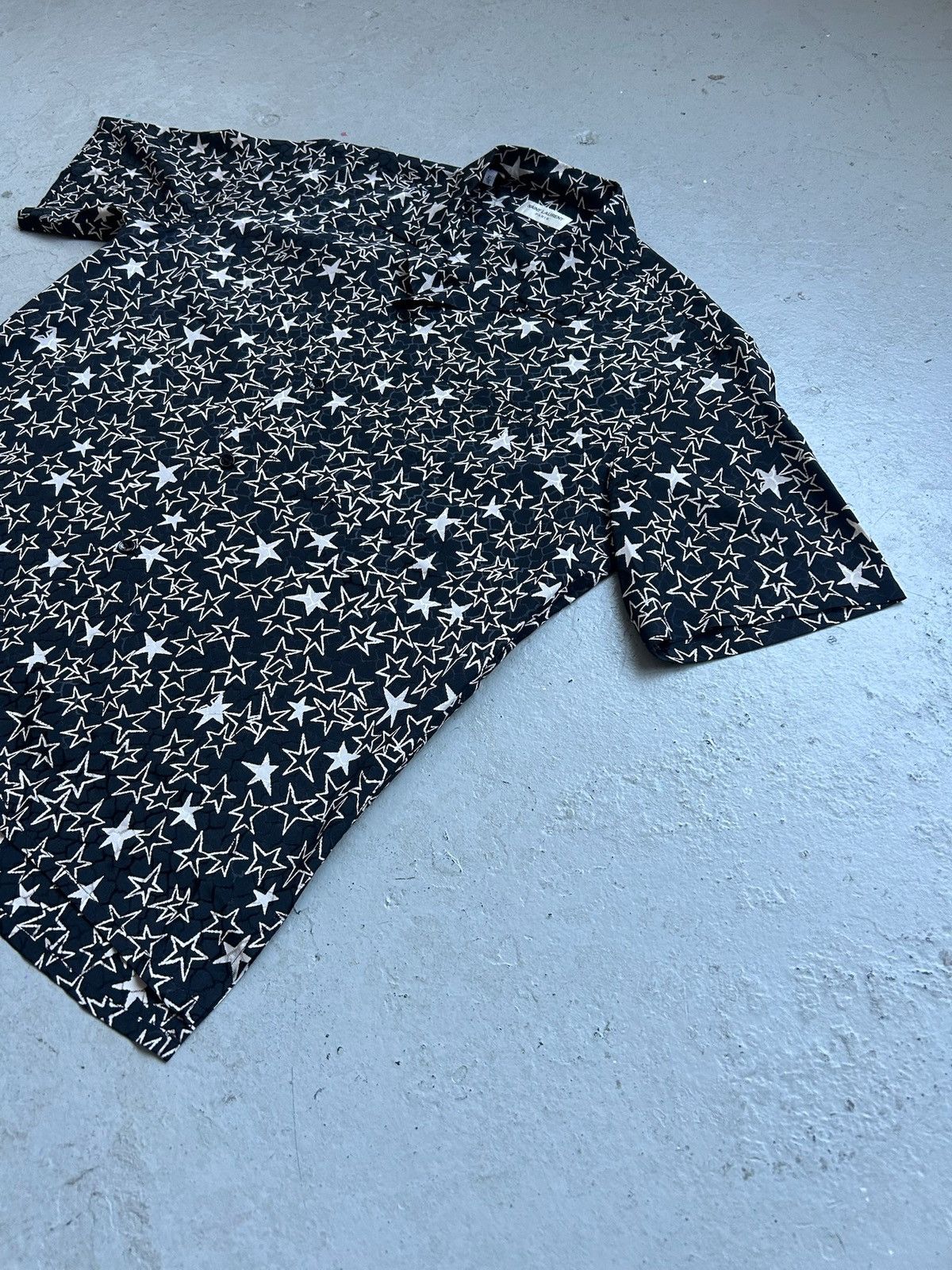 Saint Laurent Paris Saint Laurent Silk Stars Button Up Size US XL / EU 56 / 4 - 2 Thumbnail
