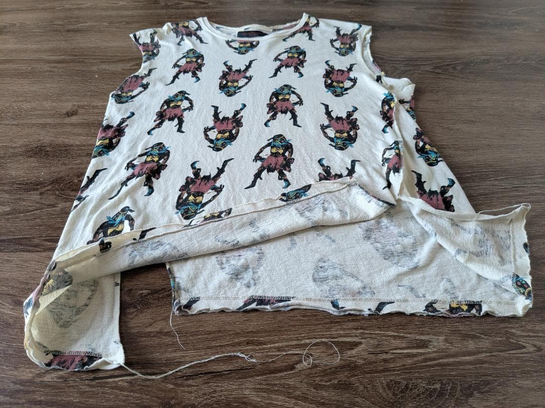 Undercover Undercover 2003SS Scab Sleeveless Tee U313 Size M Size US M / EU 48-50 / 2 - 14 Thumbnail