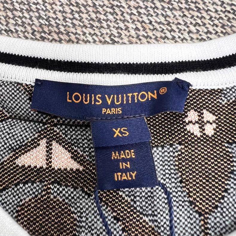 Louis Vuitton Louis Vuitton Blue and white porcelain presbyopic knit car Size XS / US 0-2 / IT 36-38 - 3 Thumbnail