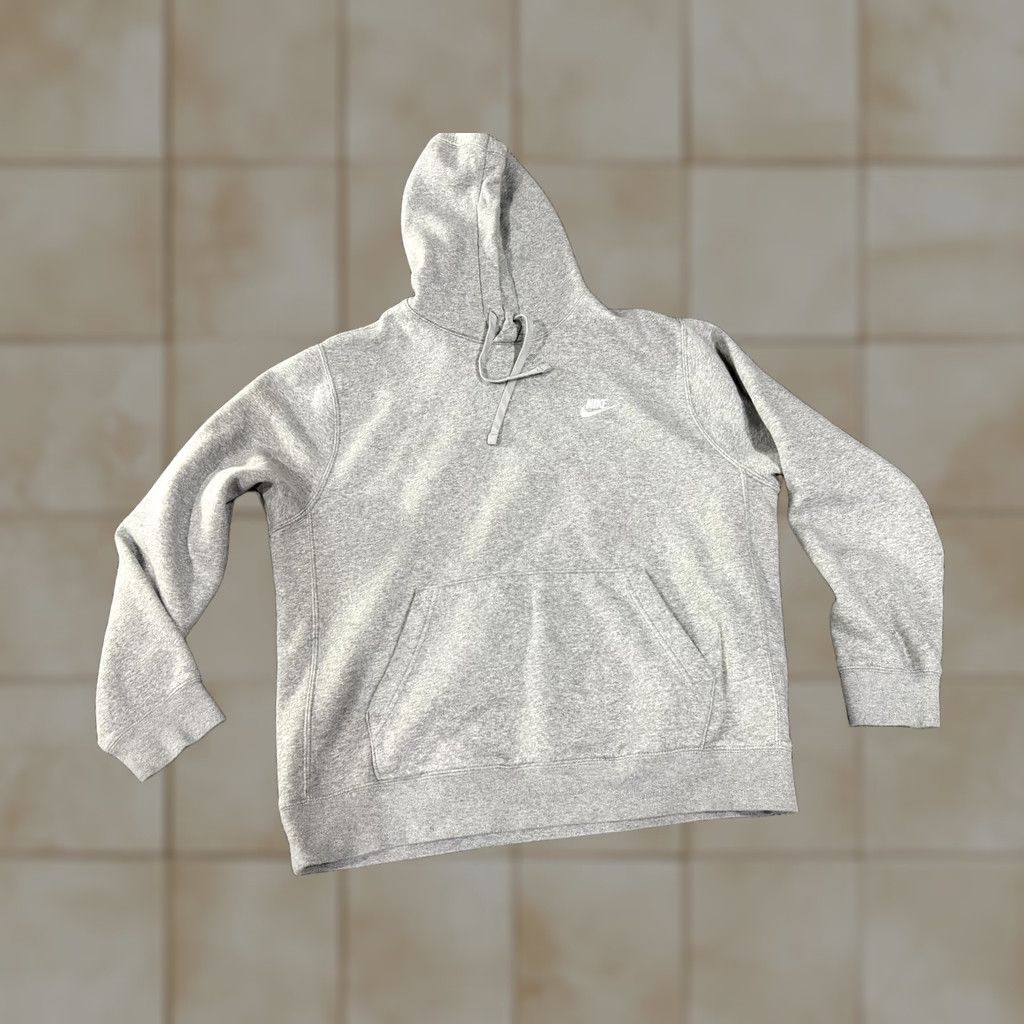 Nike Nike Hoodie Mens L Gray Pullover Fleece Kangaroo Pocket Swoosh Size US L / EU 52-54 / 3 - 1 Thumbnail
