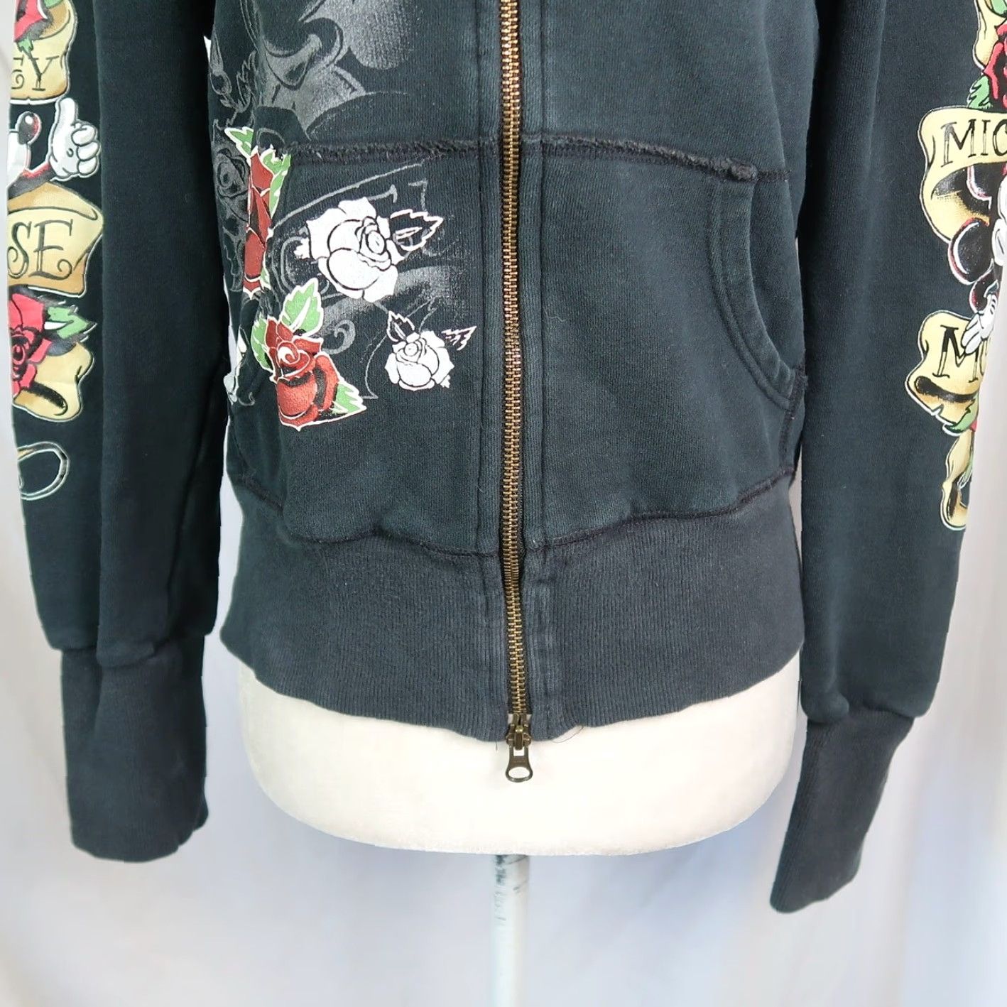 Disney Disneyland Mickey Mouse Rose Tattoo Black Two-Way Zip Up Hoodie M Size M / US 6-8 / IT 42-44 - 6 Thumbnail