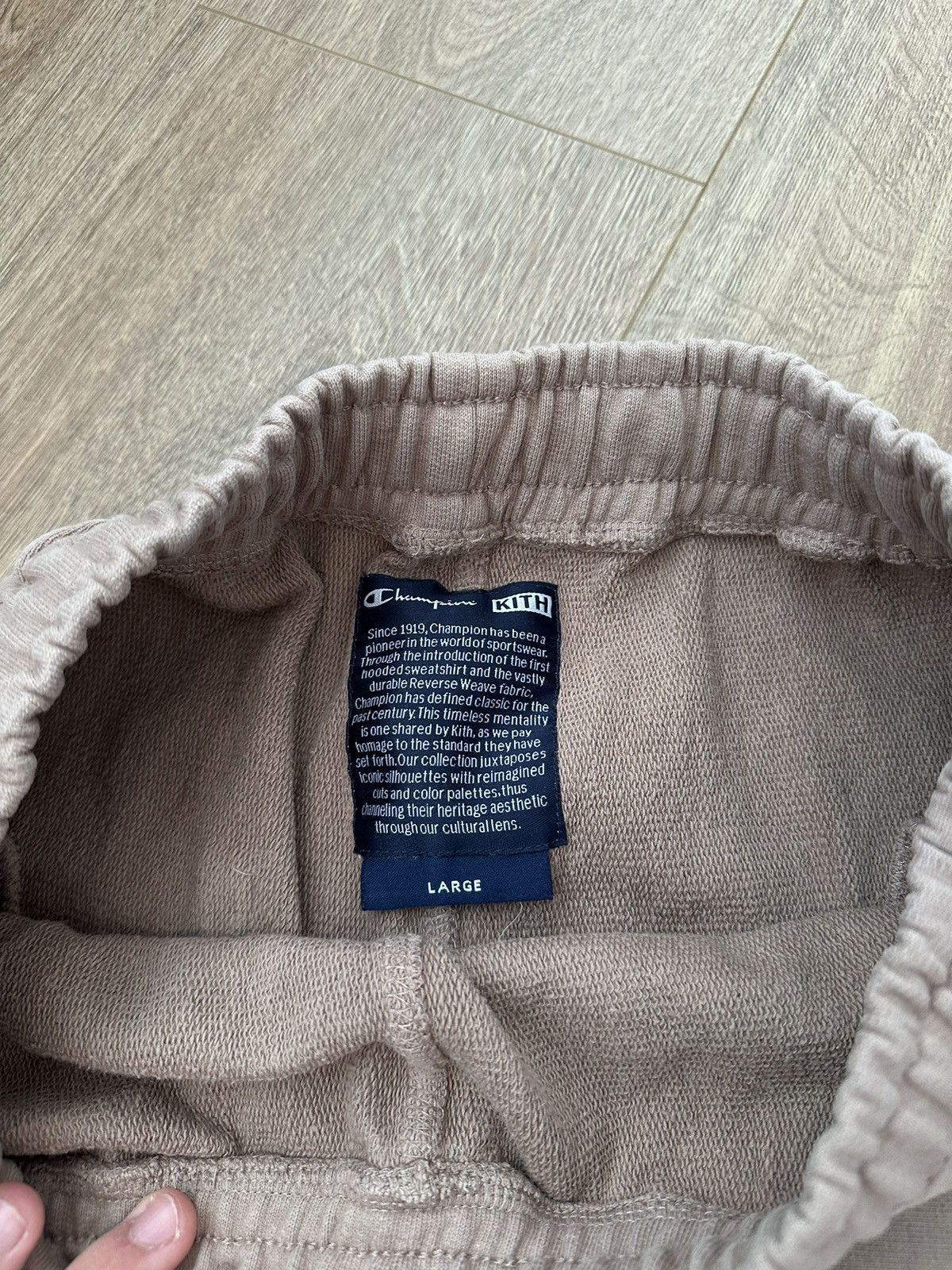 Champion × Kith 🔥KITH CHAMPION SWEATPANTS JOGGER🔥 Size US 32 / EU 48 - 11 Thumbnail