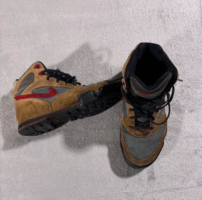 Nike Nike ACG boots Size US 7.5 / EU 40-41 - 1 Thumbnail