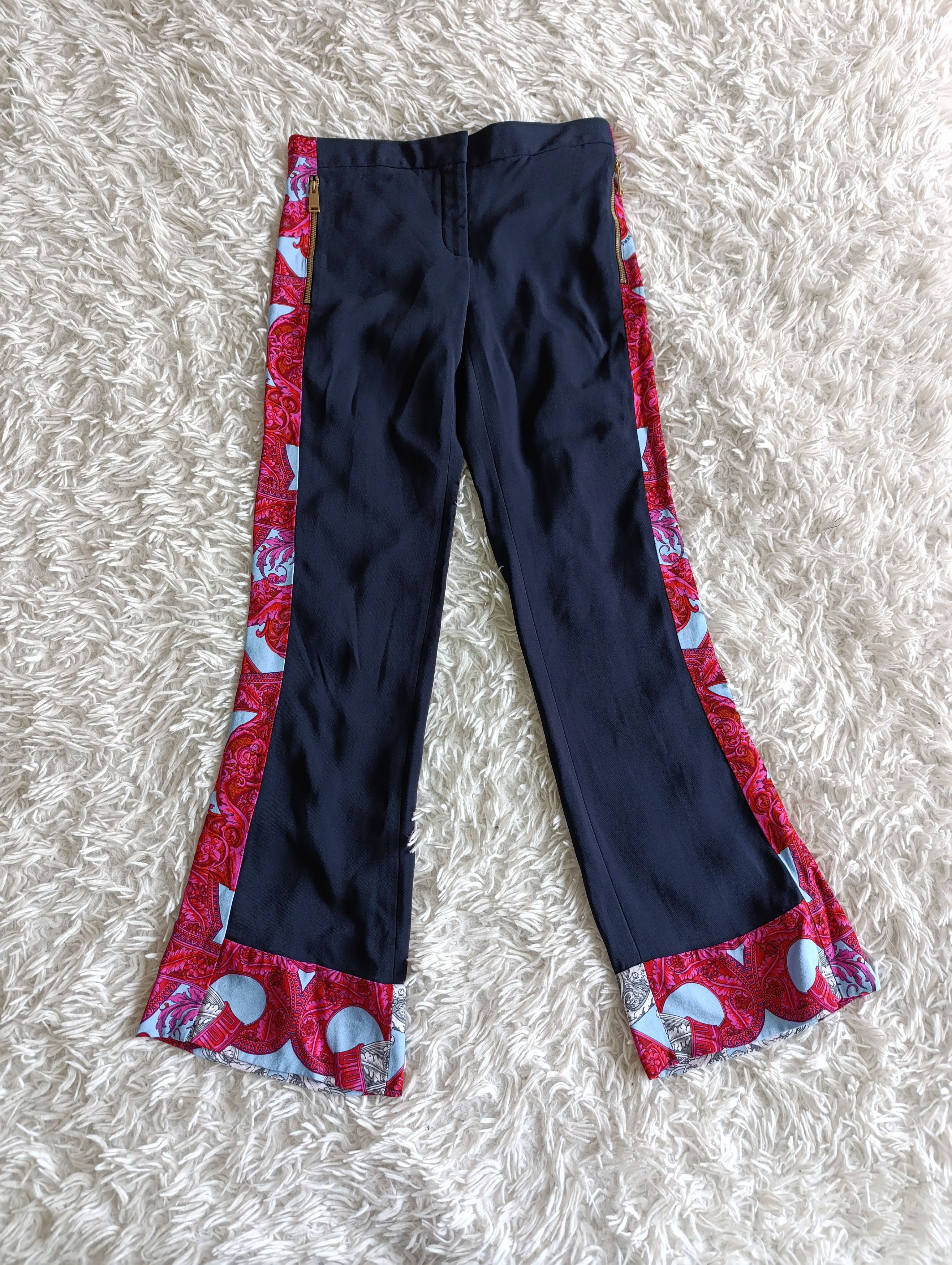 Versace × Versace Jeans Couture GIANNI VERSACE WOMENS Flared VISCOSE PANTS FLORAL PRINT Size 26" / US 2 / IT 38 - 3 Thumbnail