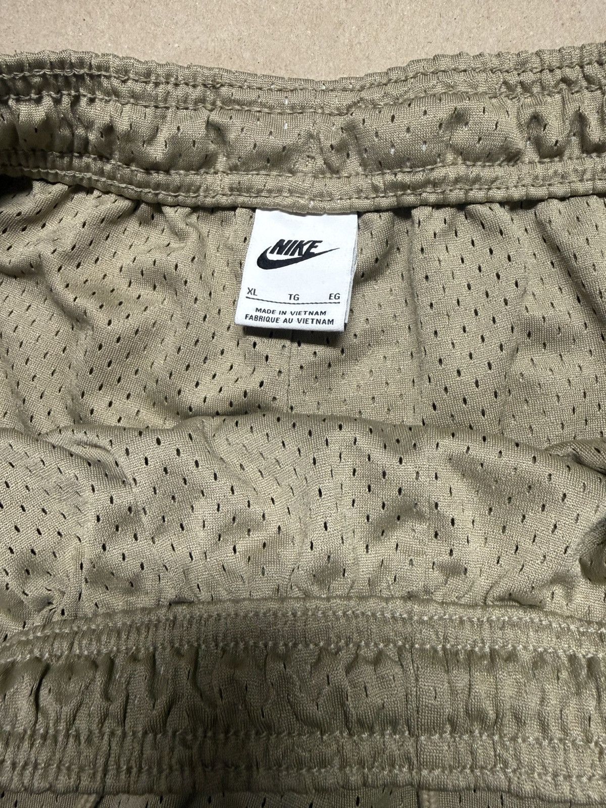 Nike Nike Beige Tan Basketball Workout Shorts size XL Extra Large Size US 38 / EU 54 - 3 Thumbnail