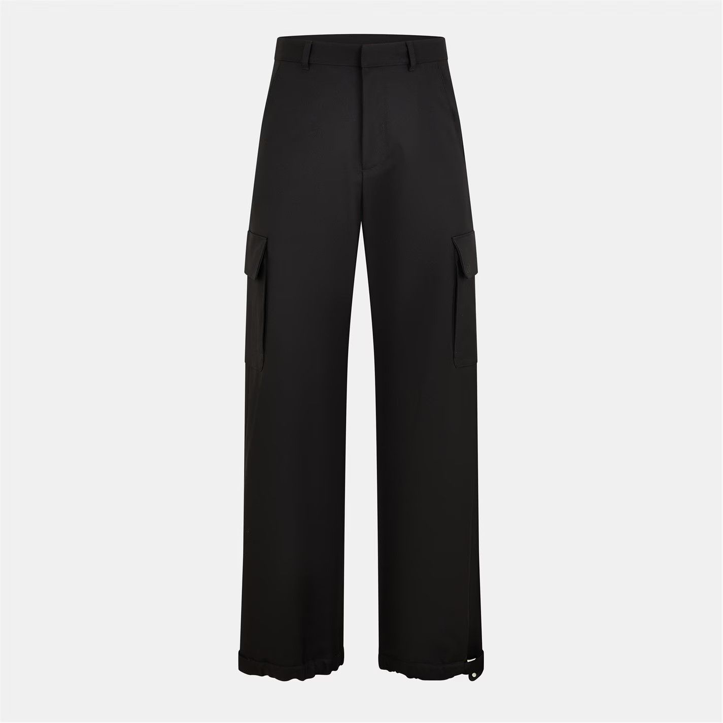 o1g2r1mq0226 Multiple Pocket Cargo Trousers In Black