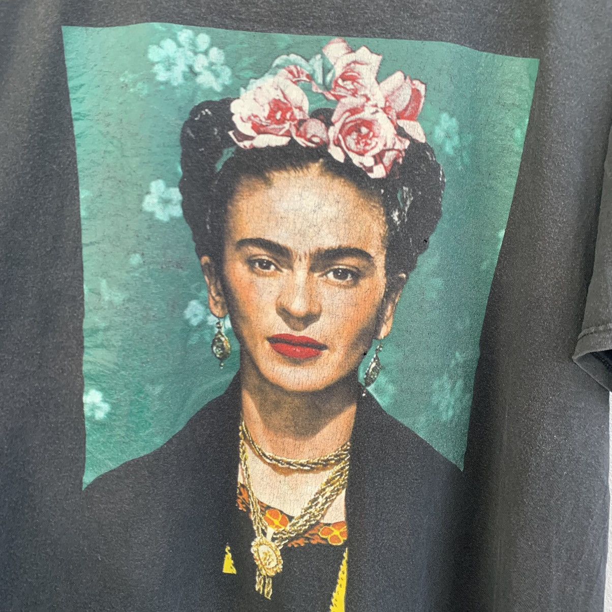 Art Comes First Y2K Thrashed Faded Frida Kahlo Painter Arts Tee Oversized Size US XXL / EU 58 / 5 - 2 Thumbnail