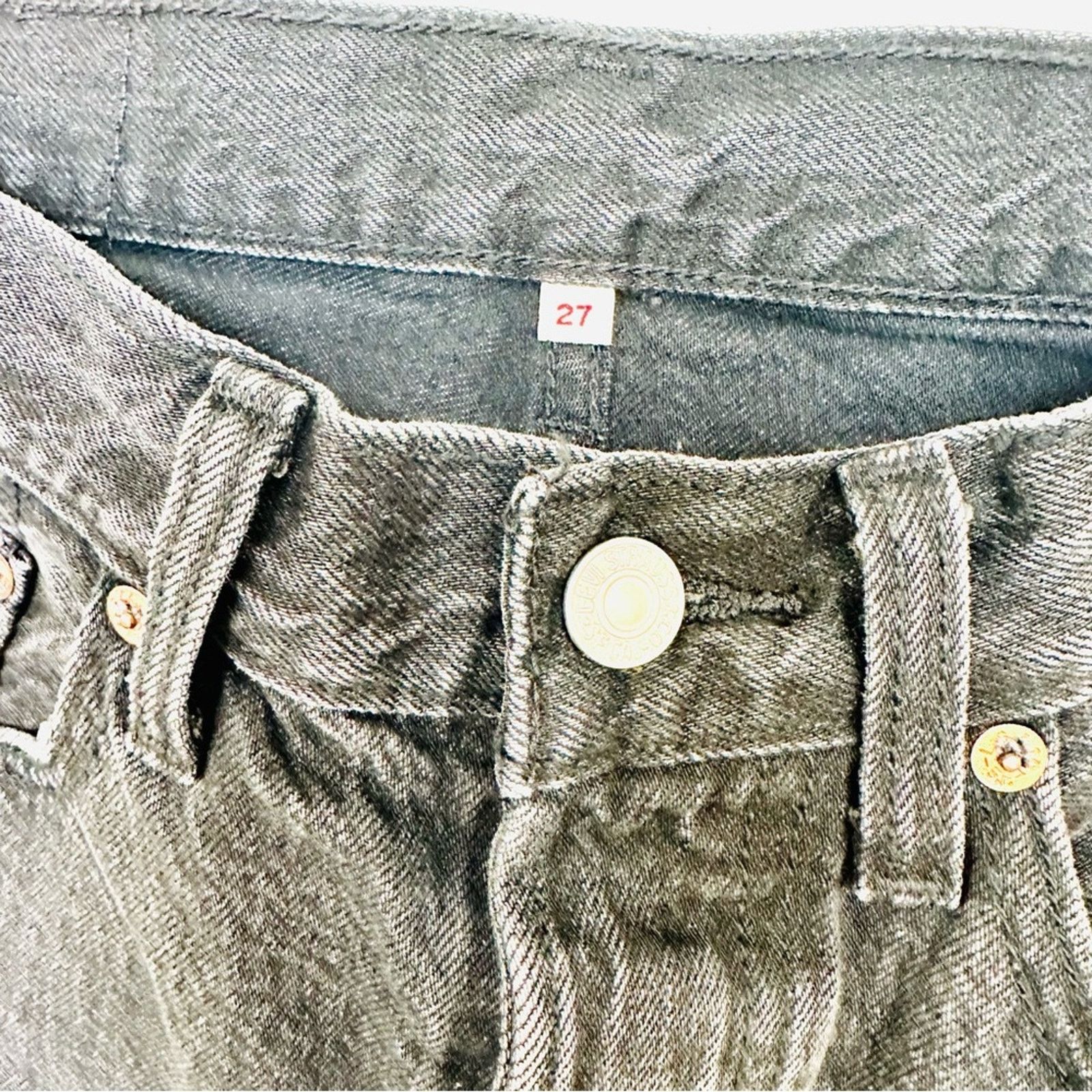 Levi's LEVIS REVOLVE Black Distressed Raw Hem Button Fly Mini Skirt Size 26" / US 2 / IT 38 - 12 Thumbnail