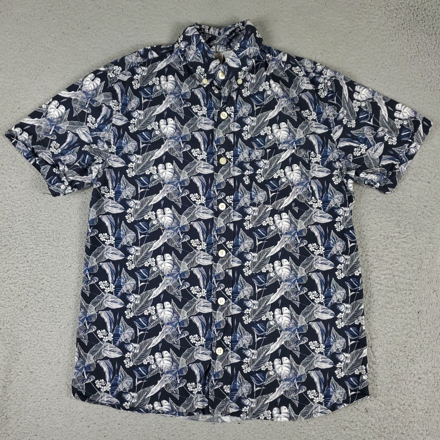 Vintage Kennington Shirt Mens Small Blue Floral Button-Up Short Sleeve Casual} Size US S / EU 44-46 / 1 - 2 Thumbnail