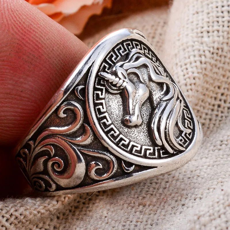 Designer × Jewelry Horse Ring Size ONE SIZE - 6 Thumbnail