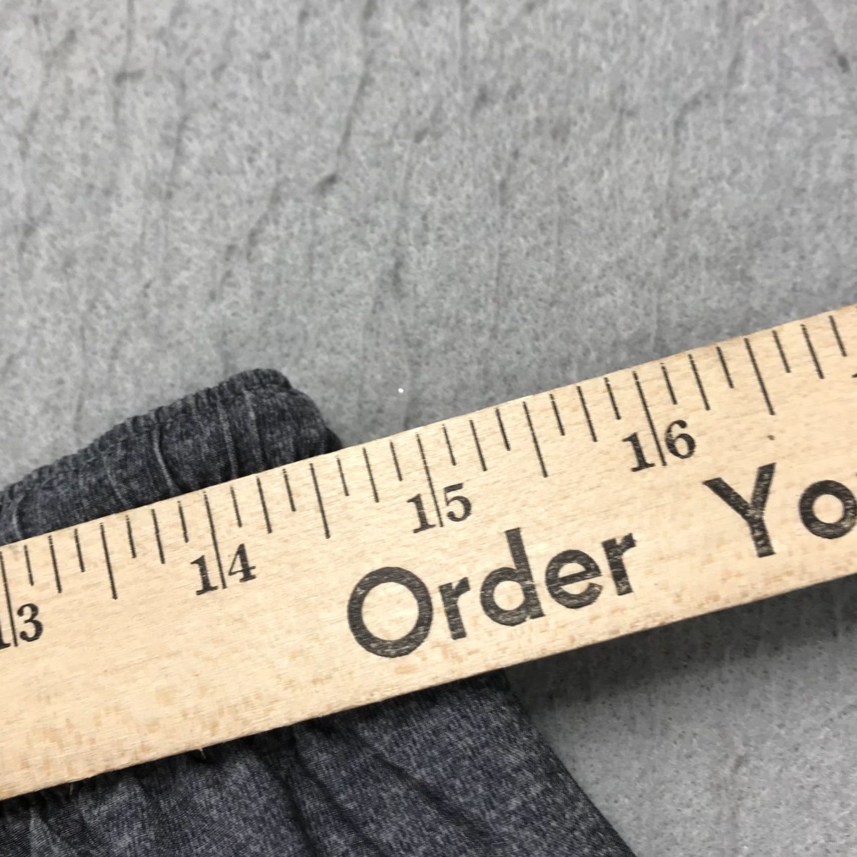 Lululemon Lululemon Shorts Mens M Gray 9 Inch Pace Breaker Lined Performance Regular Inseam 9 in Gym & Training, Yoga, Walking Mens Size US 31 - 6 Thumbnail
