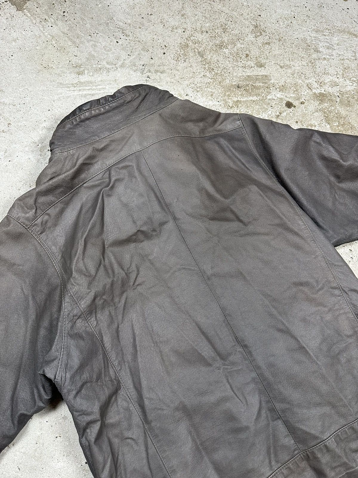 Japanese Brand Vintage y2k Grey Genuine Leather Jacket Size US M / EU 48-50 / 2 - 14 Thumbnail