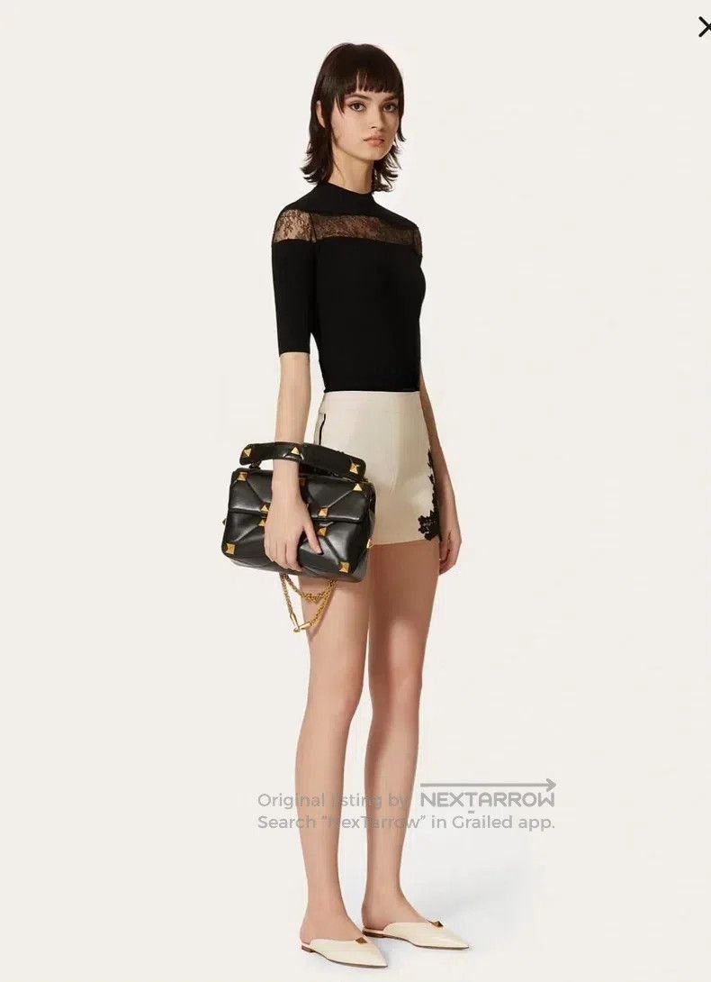 Valentino Valentino Lace lace high-waisted shorts Size US 26 / EU 42 - 6 Thumbnail