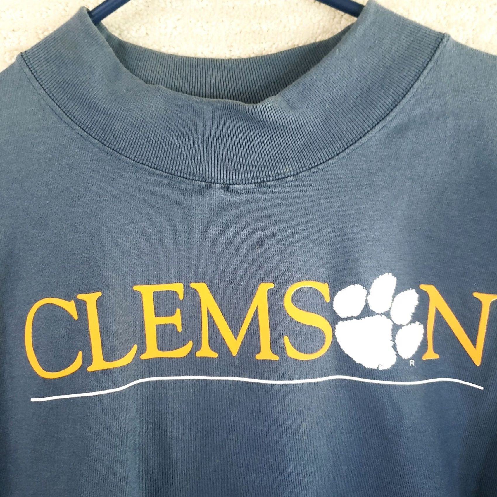 Vintage VINTAGE NCAAction Clemson Tigers Long Sleeve Tee Shirt Men XL Blue 90s Logo Mock Neck Jersey Cotton Blend All Seasons Size US XL / EU 56 / 4 - 3 Thumbnail