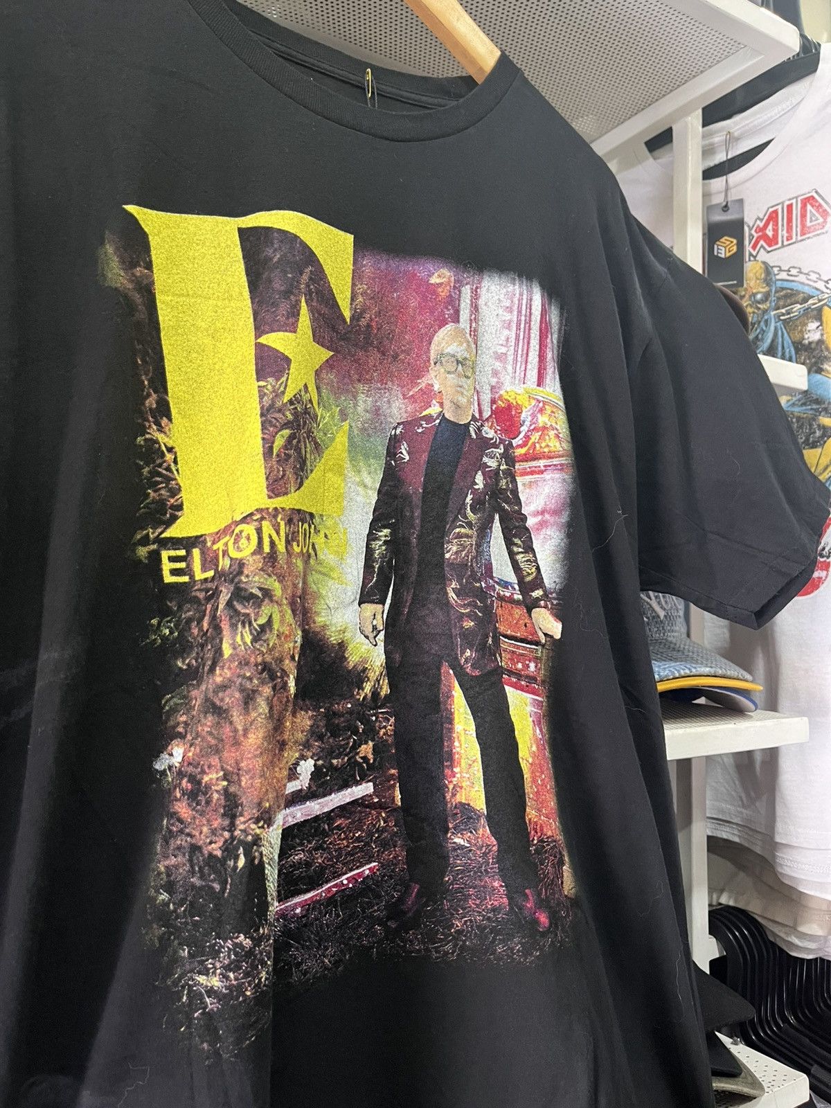 Band Tees Elton John Farewell Brick Road Concert Tour 2019 T-Shirt Size US XL / EU 56 / 4 - 2 Thumbnail