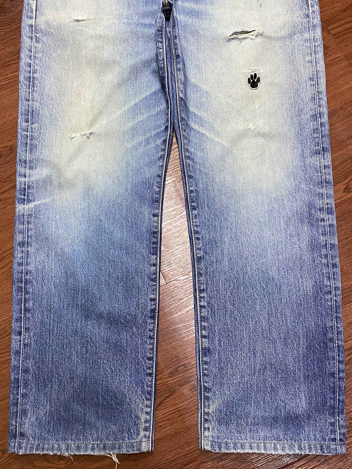 Japanese Brand Vintage Uniqlo Blue Wash Patched Distressed Loose Jeans Size US 36 / EU 52 - 5 Thumbnail