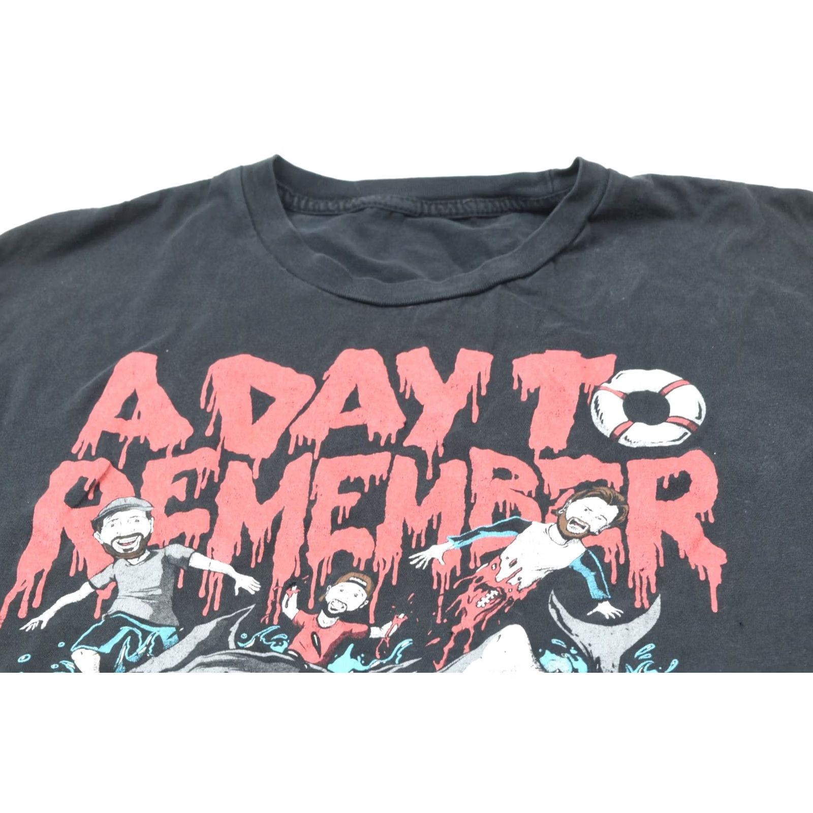 Vintage VINTAGE A Day to Remember Shark Week T-Shirt Mens 2XL Black Short Sleeve Y2K Size US XXL / EU 58 / 5 - 3 Thumbnail