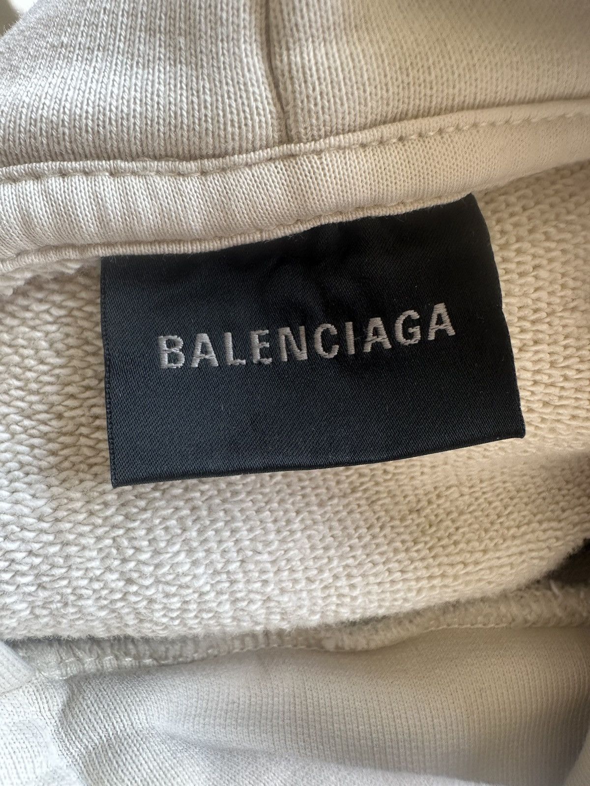 Balenciaga BALENCIAGA OFF WHITE HOODIE Size US L / EU 52-54 / 3 - 3 Thumbnail