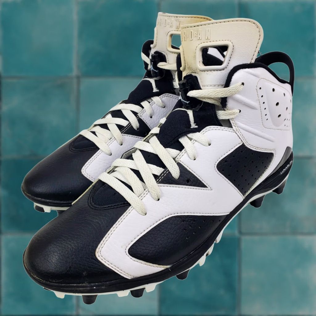 AIR JORDAN 6 VI Retro TD Mens Size 12 OREO Black White Football Cleat 645419-110 Jordan 6 Retro TD Oreo Size 13 VI 645419-110 Football Cleats  main image 4