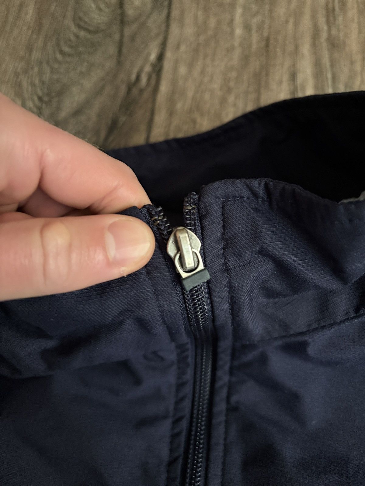 Nike Vintage Nike 90s Navy White Light Track Jacket / Windbreaker Size US M / EU 48-50 / 2 - 3 Thumbnail