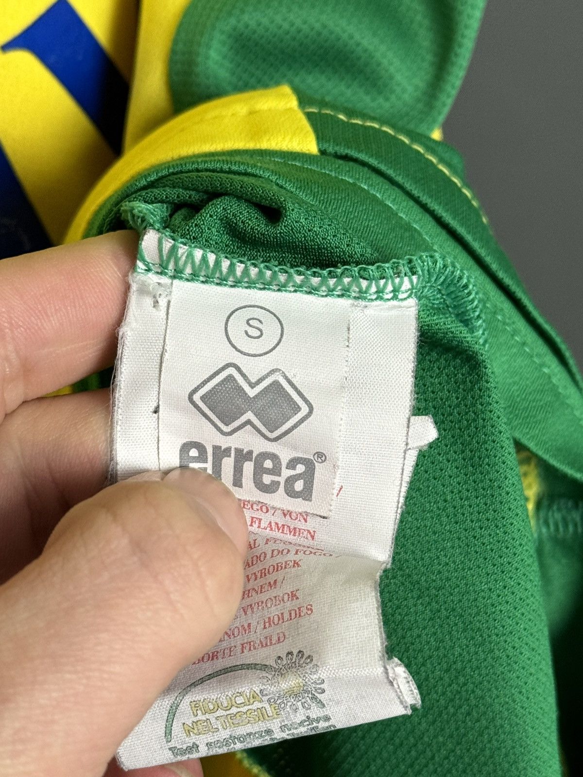 Errea Norwich City 13/14 Home Football Jersey Size US S / EU 44-46 / 1 - 15 Thumbnail
