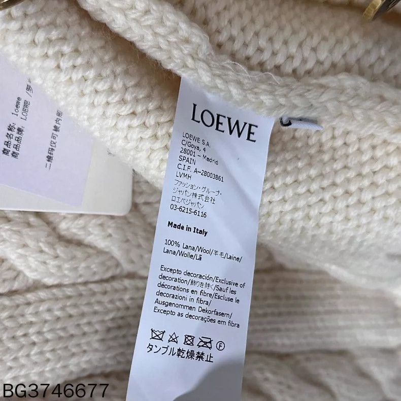 Loewe LOEWE Golden logo knit sweater Size S / US 4 / IT 40 - 7 Thumbnail