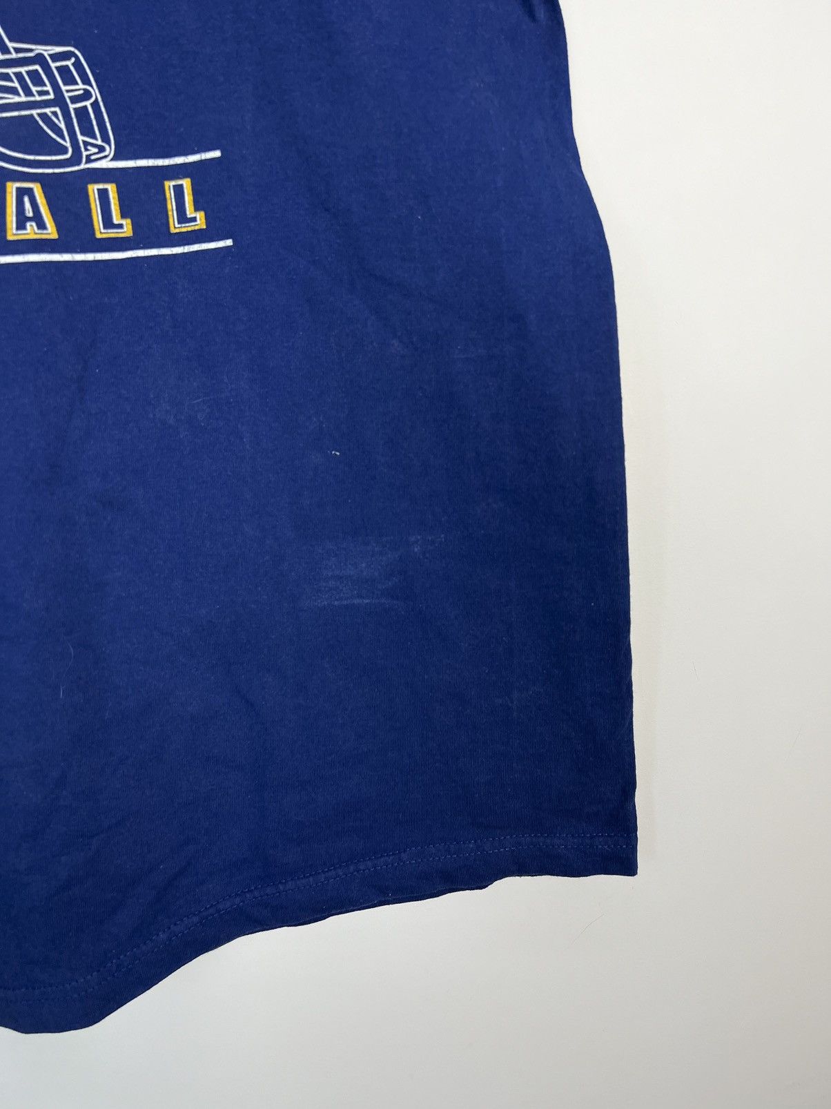 Champion Tshirt Champion Rams Football Rugby Vintage Size US L / EU 52-54 / 3 - 3 Thumbnail