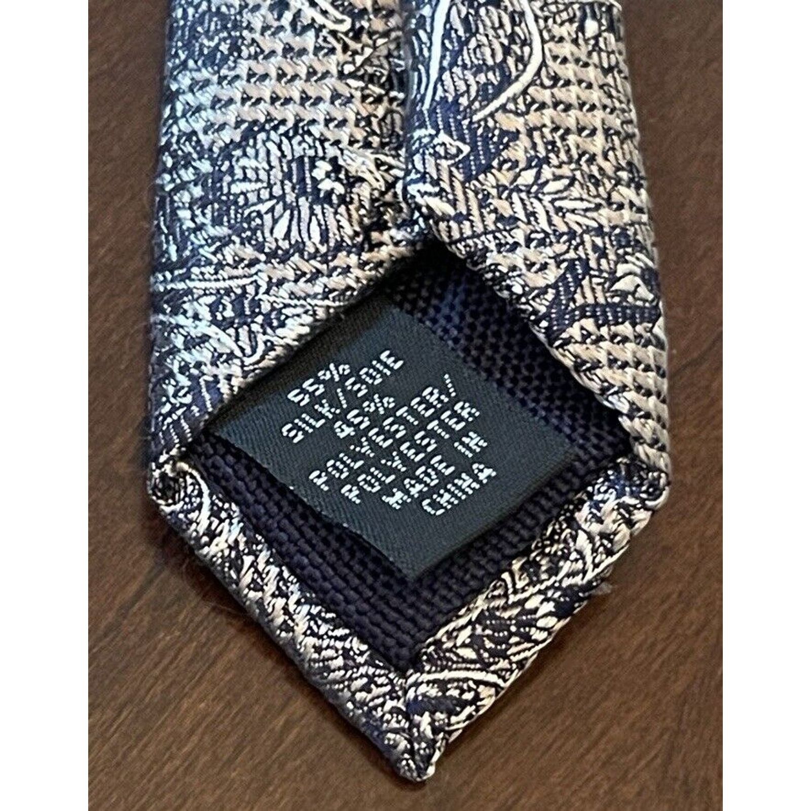 Michael Kors Michael Kors Gray Blue 55% Silk 45% Polyester Made In China Size ONE SIZE - 7 Thumbnail