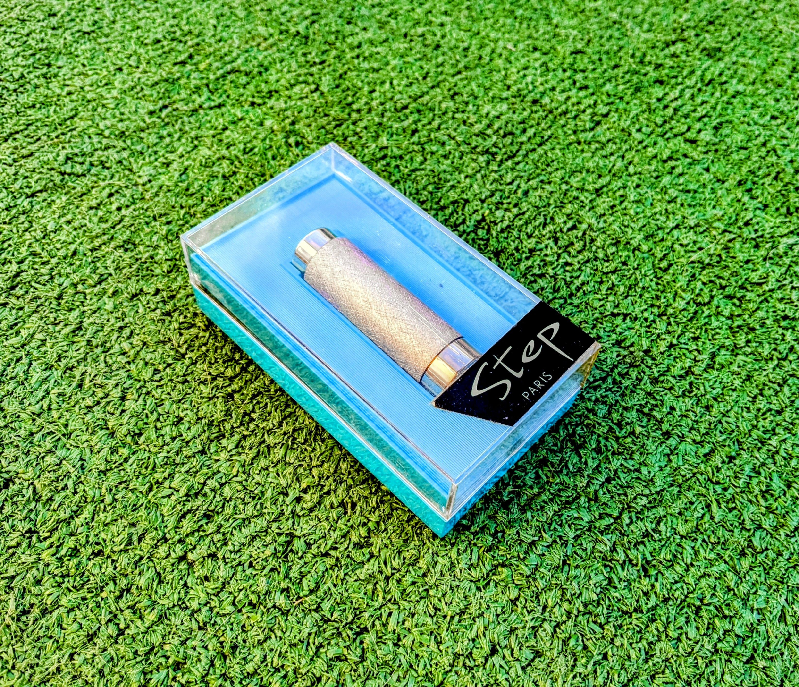 Vintage Vintage Step Paris Perfume Atomizer Made In France Gold Tone Size ONE SIZE - 1 Thumbnail