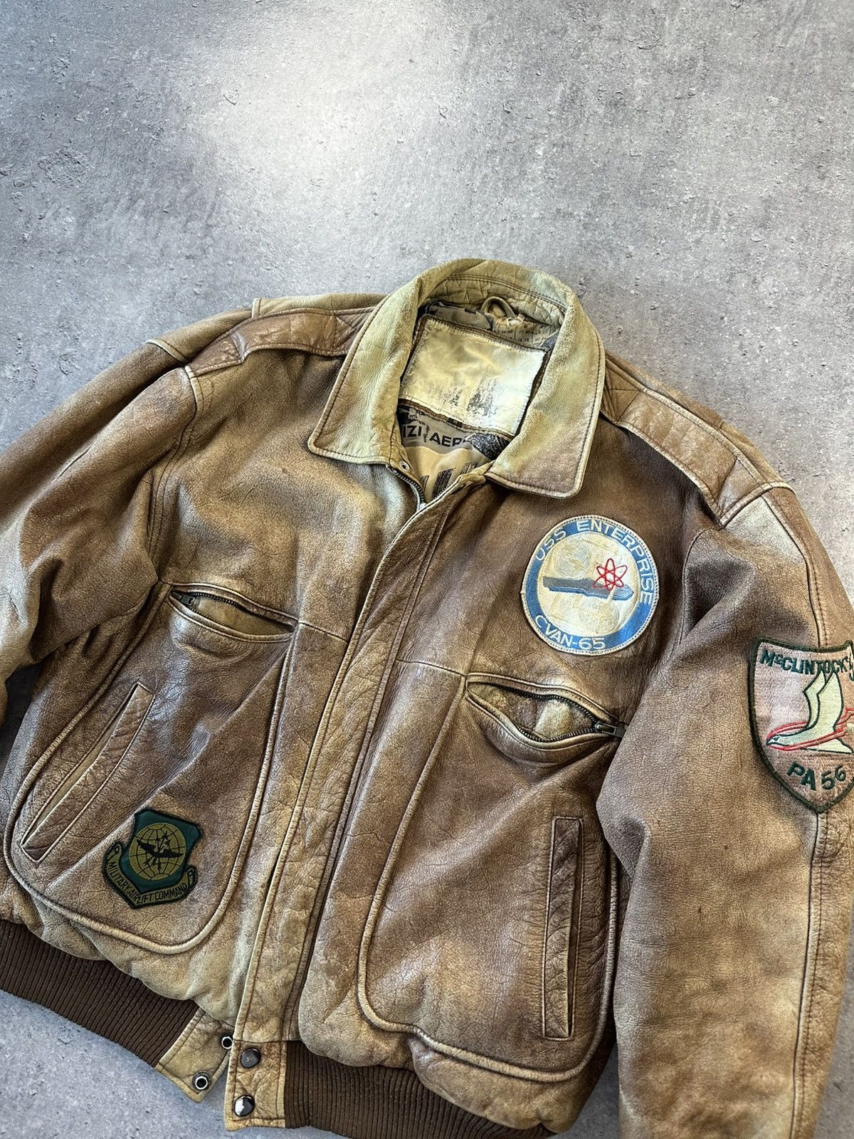 Leather bomber jacket airlift military clintock cvna-65