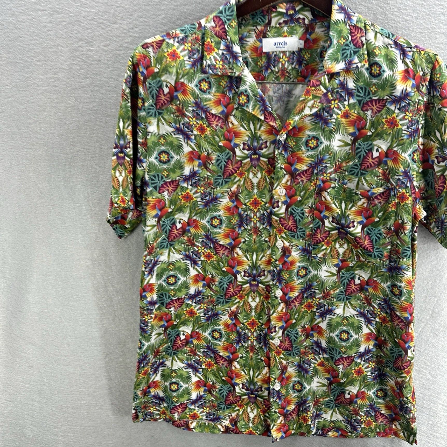 Vintage Arrels Shirt Mens S Green Hawaiian Island Travel Casual Button-Up Short Sleeve Collared Solid 90s Theme? No. Size US S / EU 44-46 / 1 - 3 Thumbnail