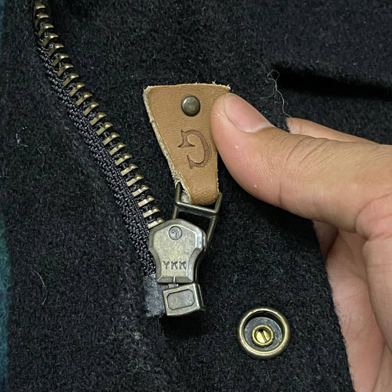 GB Vintage Gembony Wool Multi Pocket Jacket Corduroy Collar Size US L / EU 52-54 / 3 - 14 Thumbnail