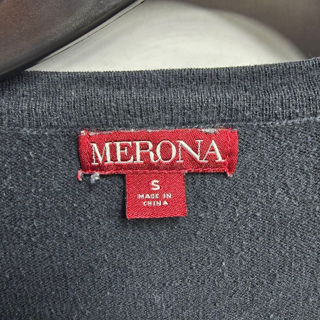 Merona Women's MERONA Black Cardigan with Floral Applique Size S Size S / US 4 / IT 40 - 4 Thumbnail