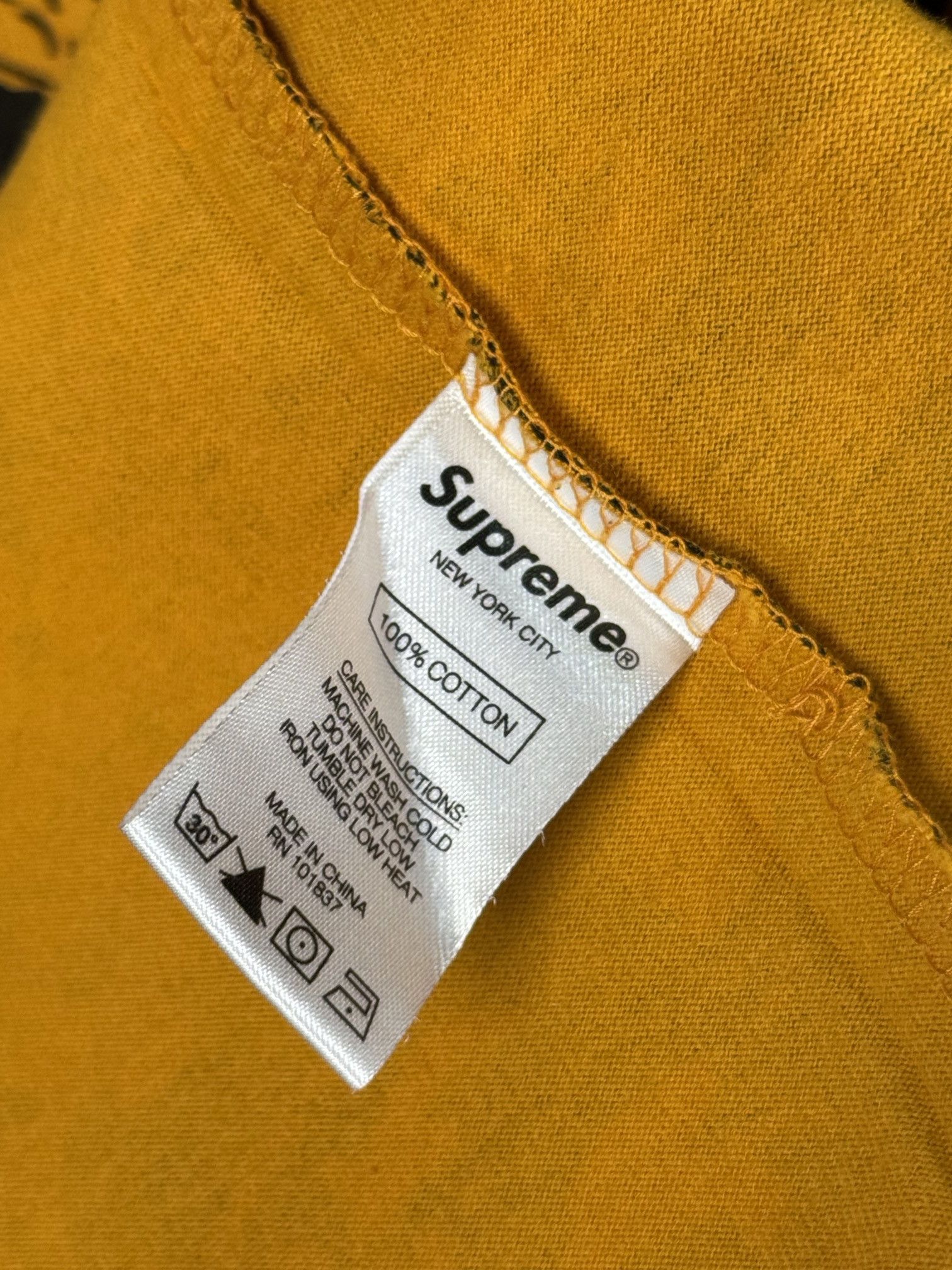 Supreme UNWORN* Supreme Small Box Tee (SS20) Black Floral Size US S / EU 44-46 / 1 - 6 Thumbnail