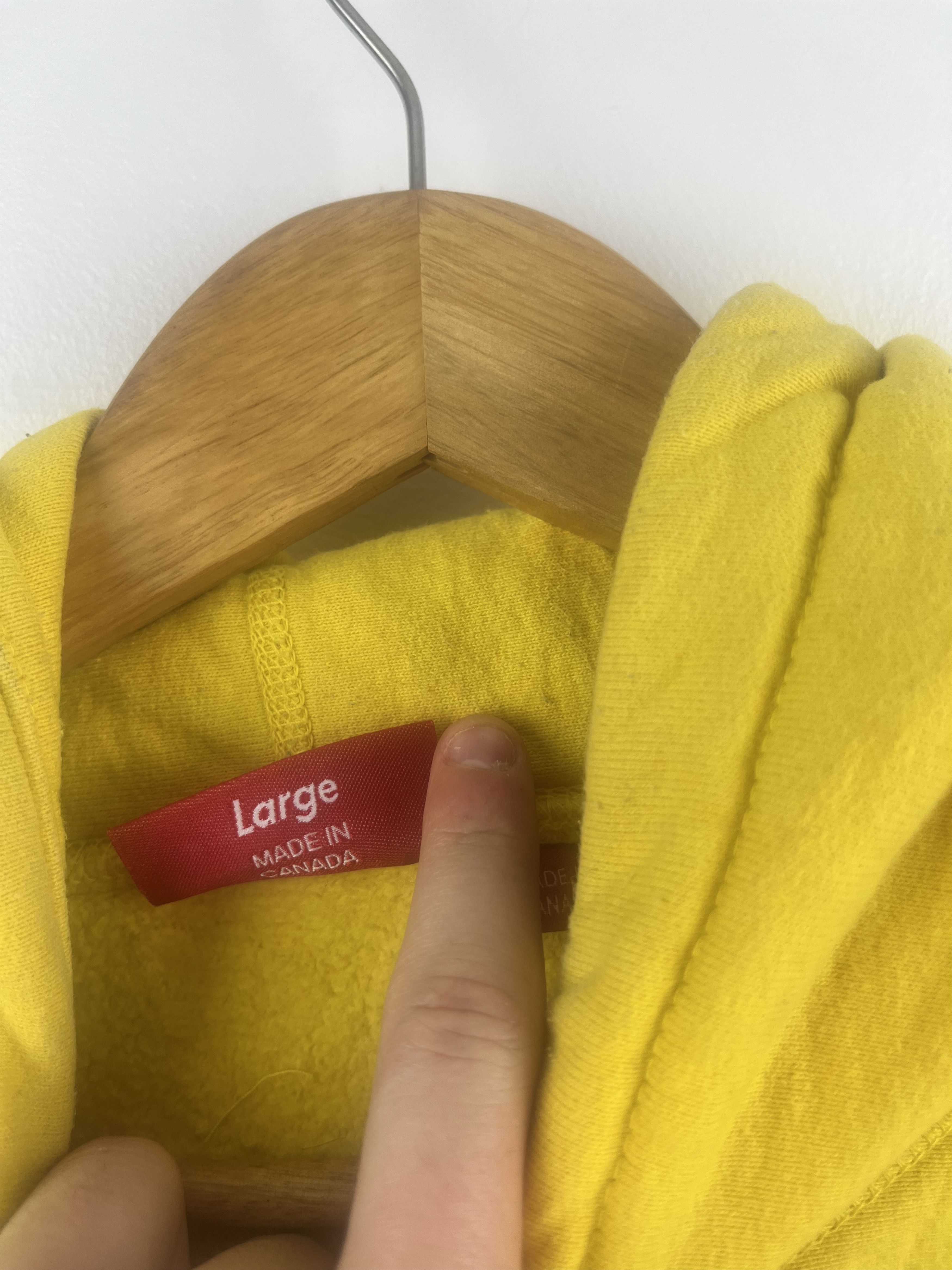 Supreme Classic Script Hoodie Yellow Size US L / EU 52-54 / 3 - 3 Thumbnail