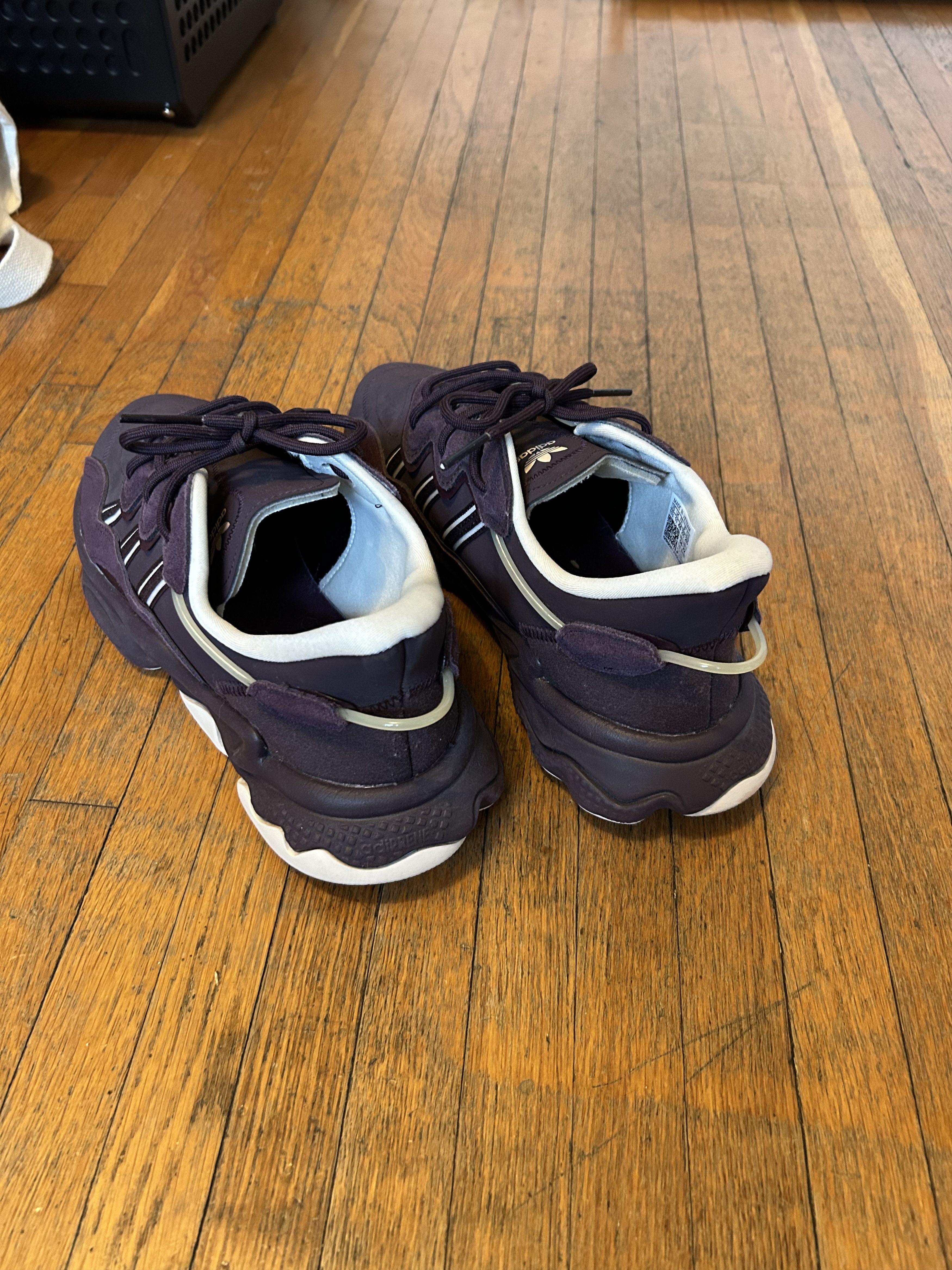 Adidas Ozweego Bubble Tea Size US 11.5 / EU 44-45 - 2 Thumbnail