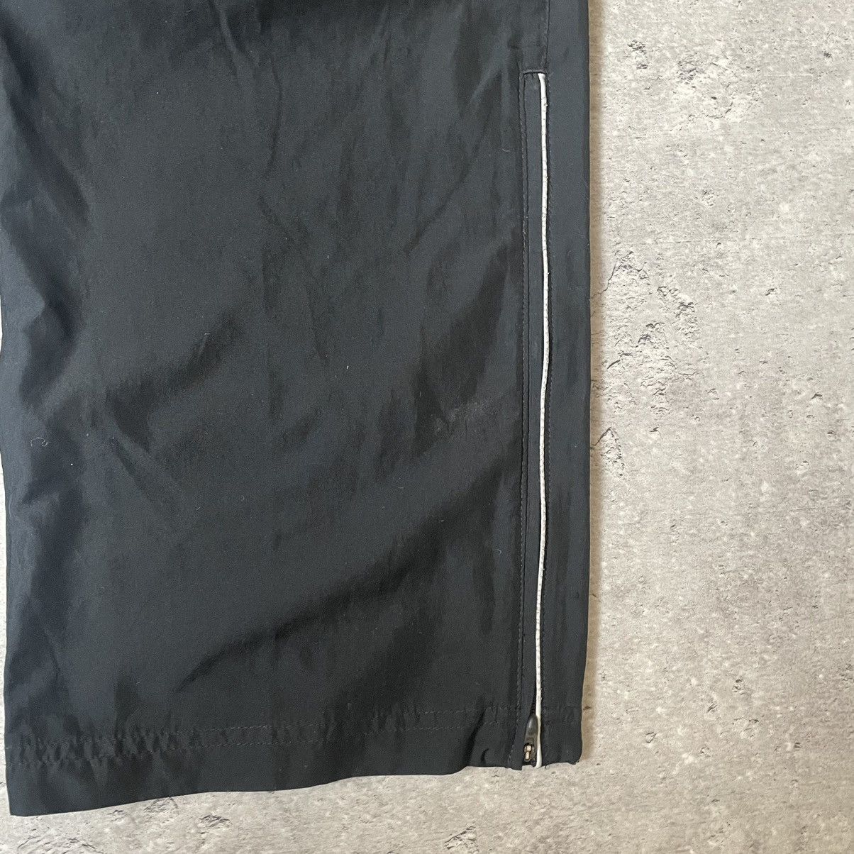 Nike × Nike ACG × Vintage Vintage Nike 90s Nylon Reflective Pants Size US 32 / EU 48 - 3 Thumbnail