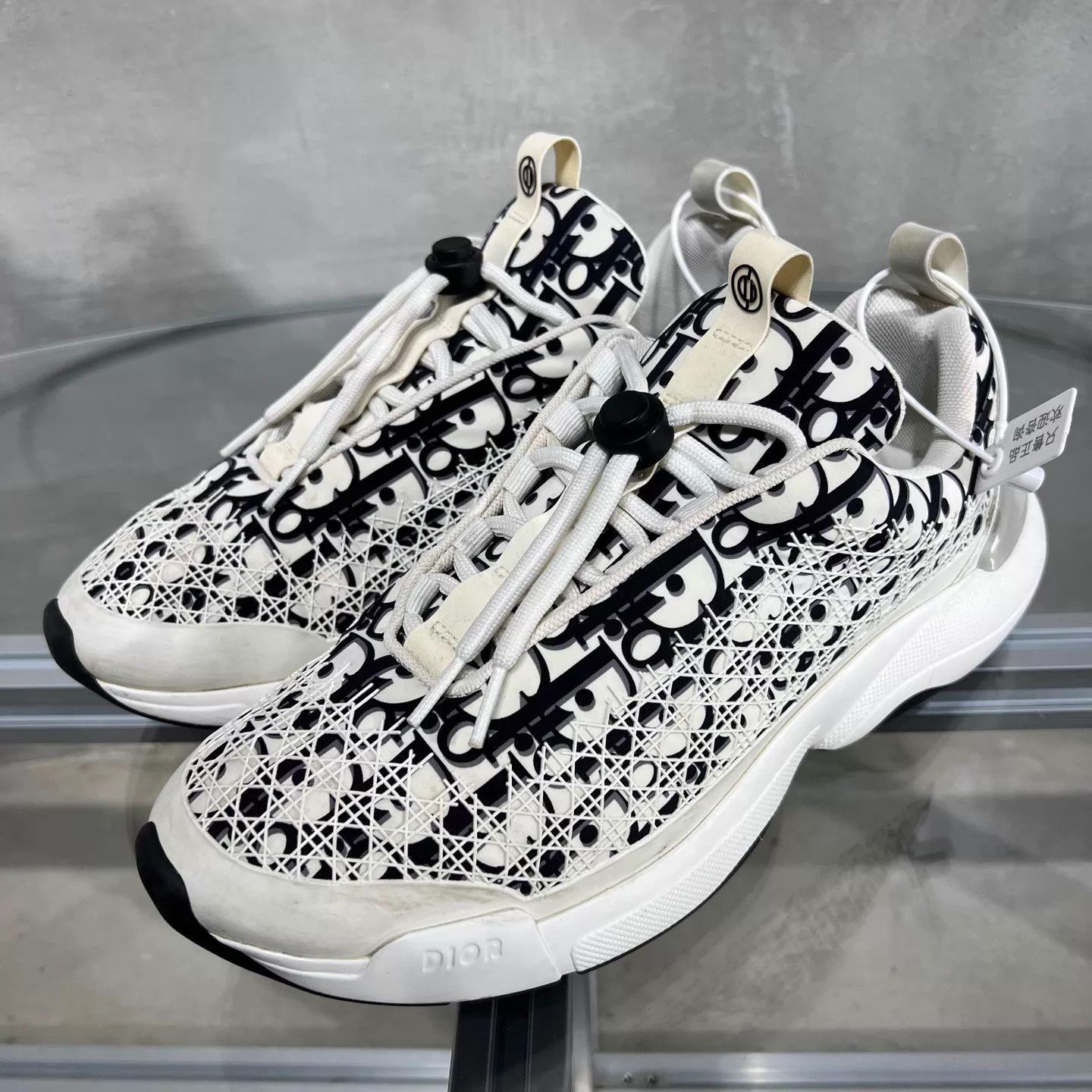 Dior DIOR B24 Black White Allover Kicks 42 YH21895 Size US 9 / EU 42 - 2 Thumbnail