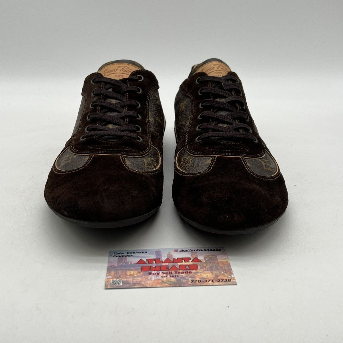 Louis Vuitton Louis Vuitton Suede Low Top Monogram sneakers Size US 13 / EU 46 - 2 Thumbnail