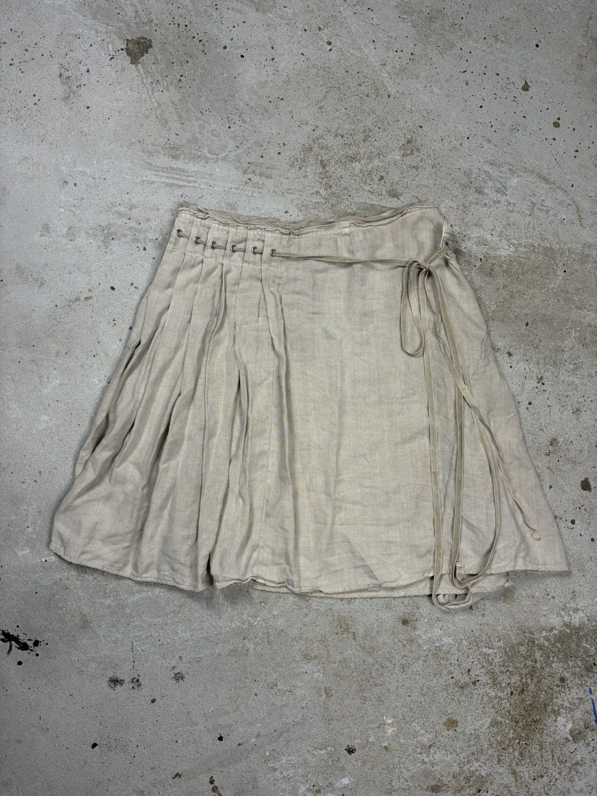Prada Prada Sport SS 2000 Beige Linen Pleated Skirt Size 32" / US 10 / IT 46 - 1 Thumbnail