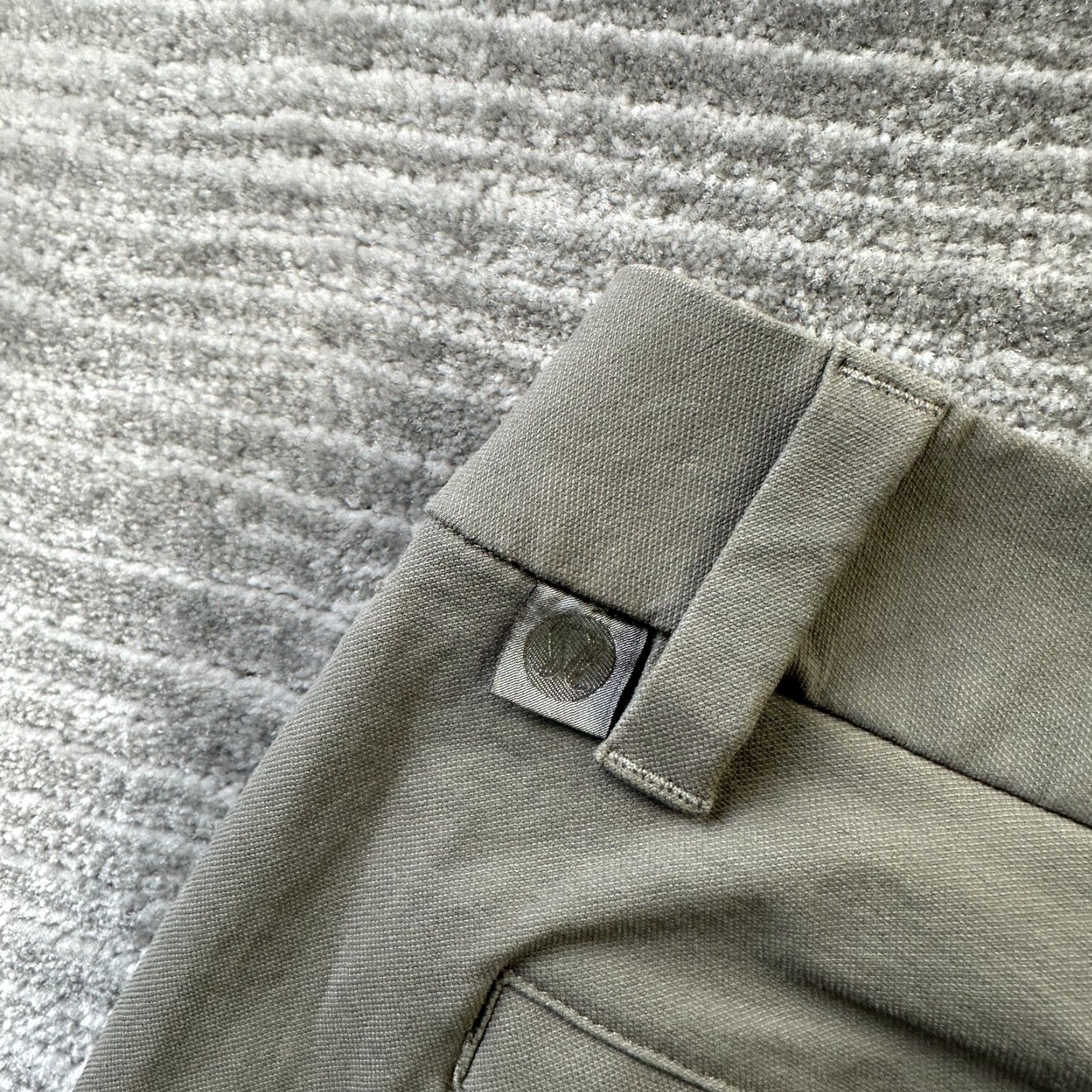 Lululemon Lululemon Pants Mens 34x31 Gray Slim Chino Straight Leg 5-Pocket Flat Front Stretch Polyester Cotton Workwear Casual Travel Business Size US 34 / EU 50 - 4 Thumbnail