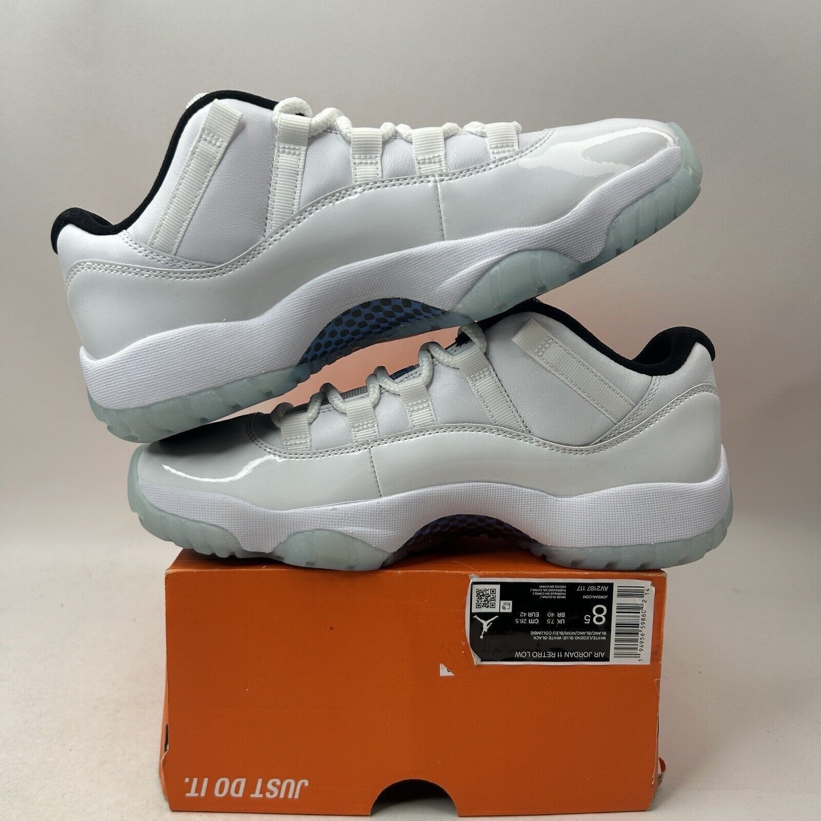 Nike Nike Air Jordan 11 Retro Low “Legend Blue” 2024 Size US 8.5 / EU 41-42 - 3 Thumbnail