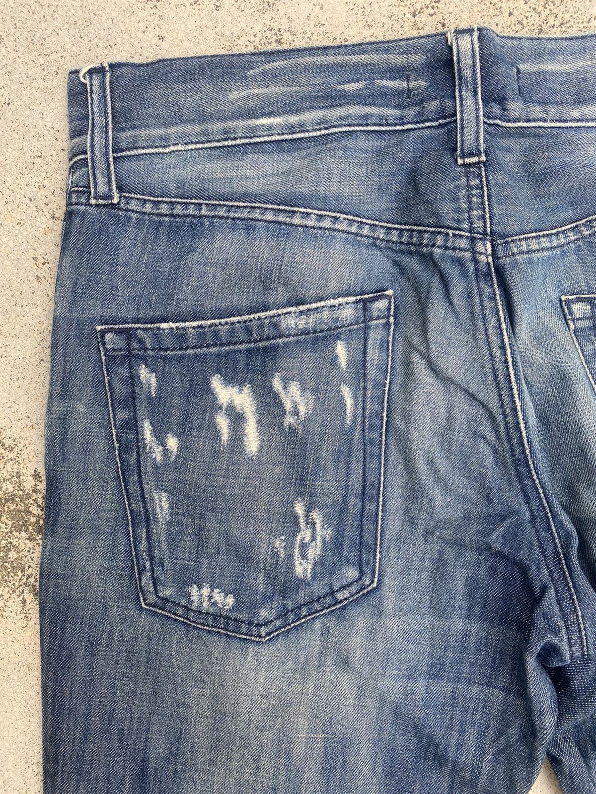 Designer × Dolce & Gabbana Dolce & Gabbana Distressed Faded Denim Jeans Size US 30 / EU 46 - 15 Thumbnail