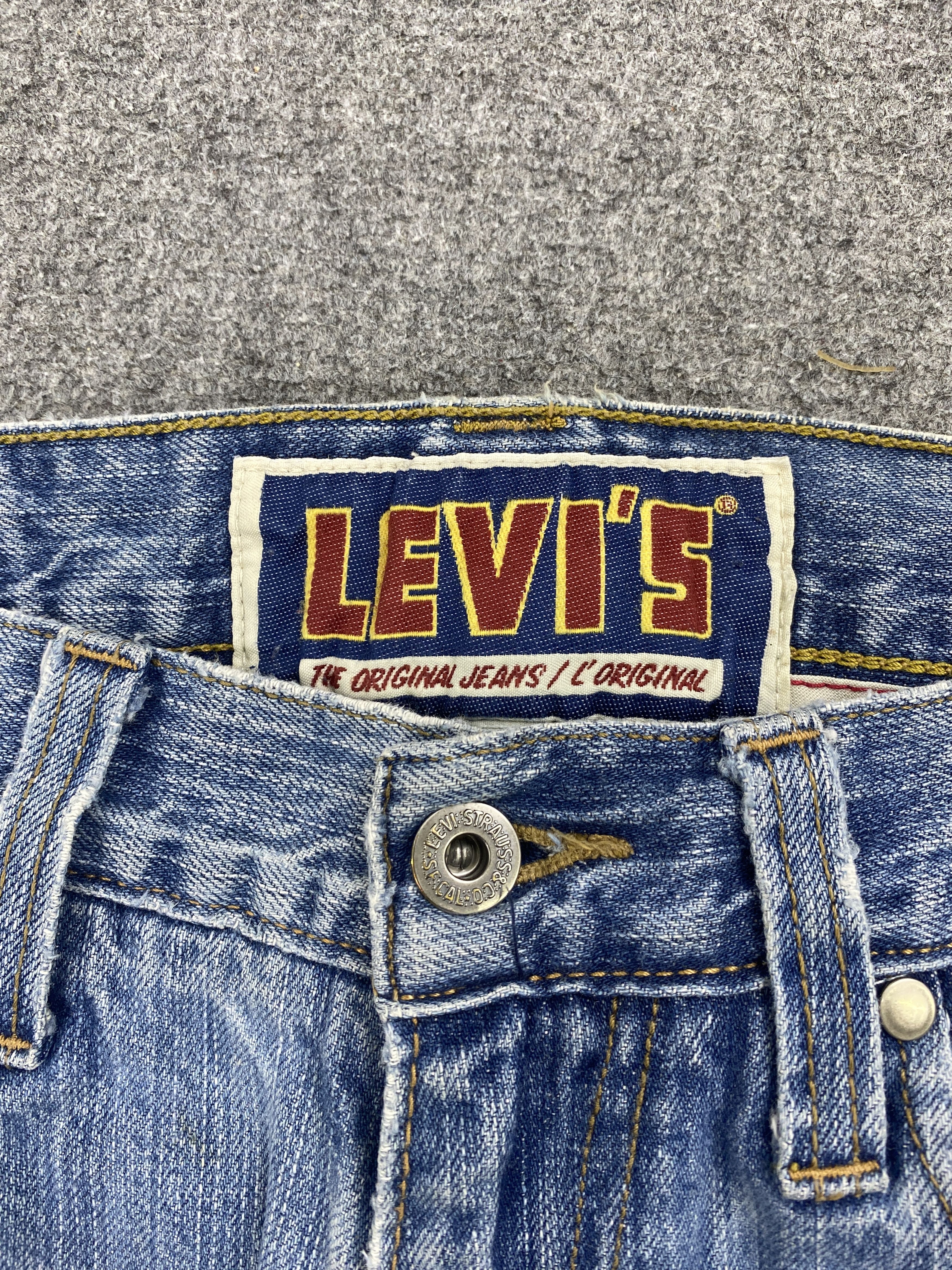 Levi's × Vintage Faded Blue Vintage Levi's 527 Low Bootcut Jeans Size US 31 - 8 Thumbnail