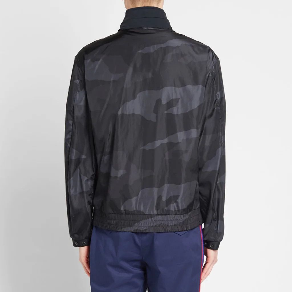 Moncler Moncler Theodore Size US XL / EU 56 / 4 - 16 Thumbnail