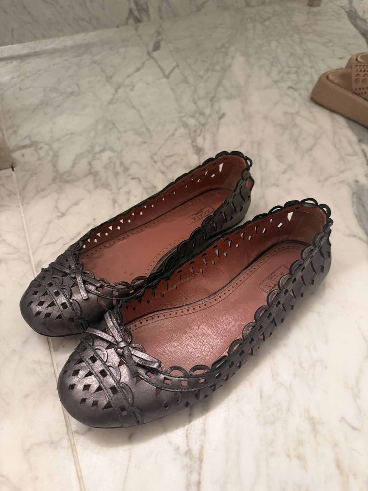Alaia Alaia metallic gray / silver flats Size US 7 / IT 37 - 3 Thumbnail