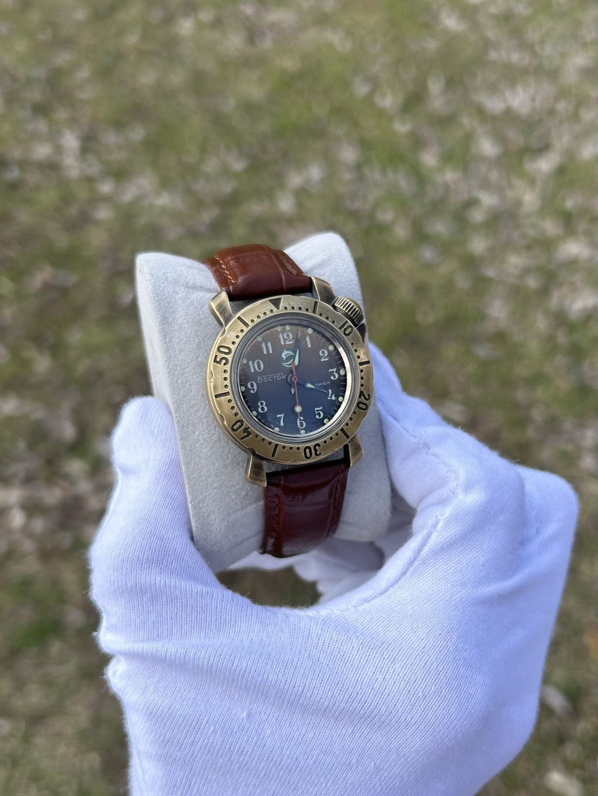 Vintage Vintage Watch Vostok Mechanical Authentic 1980s Size ONE SIZE - 10 Thumbnail