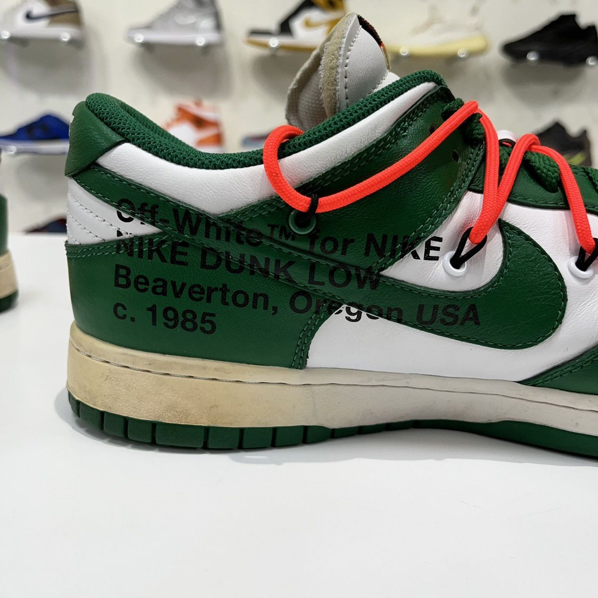 Nike × Off-White Nike Dunk Low x Off-White Pine Green Size US 10 / EU 43 - 12 Thumbnail