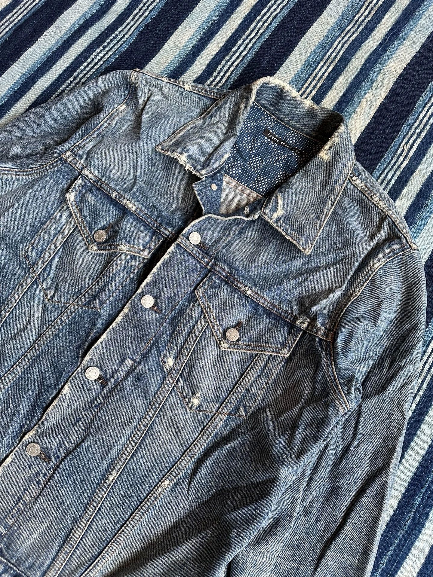 Fabric Brand & Co. Fabric Brand&Co Distressed Denim Jacket xl Size US XL / EU 56 / 4 - 5 Thumbnail